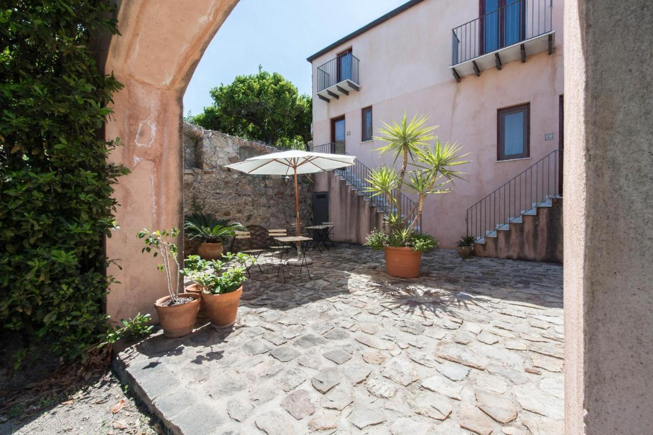 Villa Palamara 1868 Apartments Cefalù Exterior foto